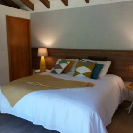 Casteletes * Urzelina