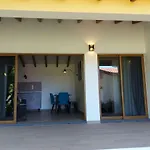 Casteletes בית חווה *