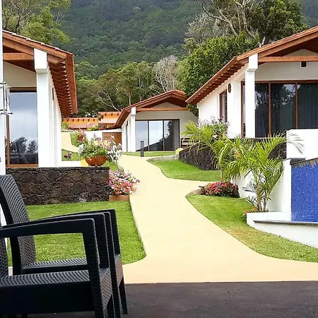 Casteletes Farm stay *