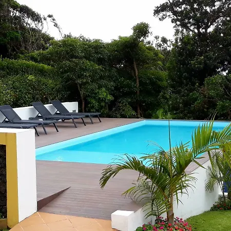 Casteletes Farm stay Urzelina
